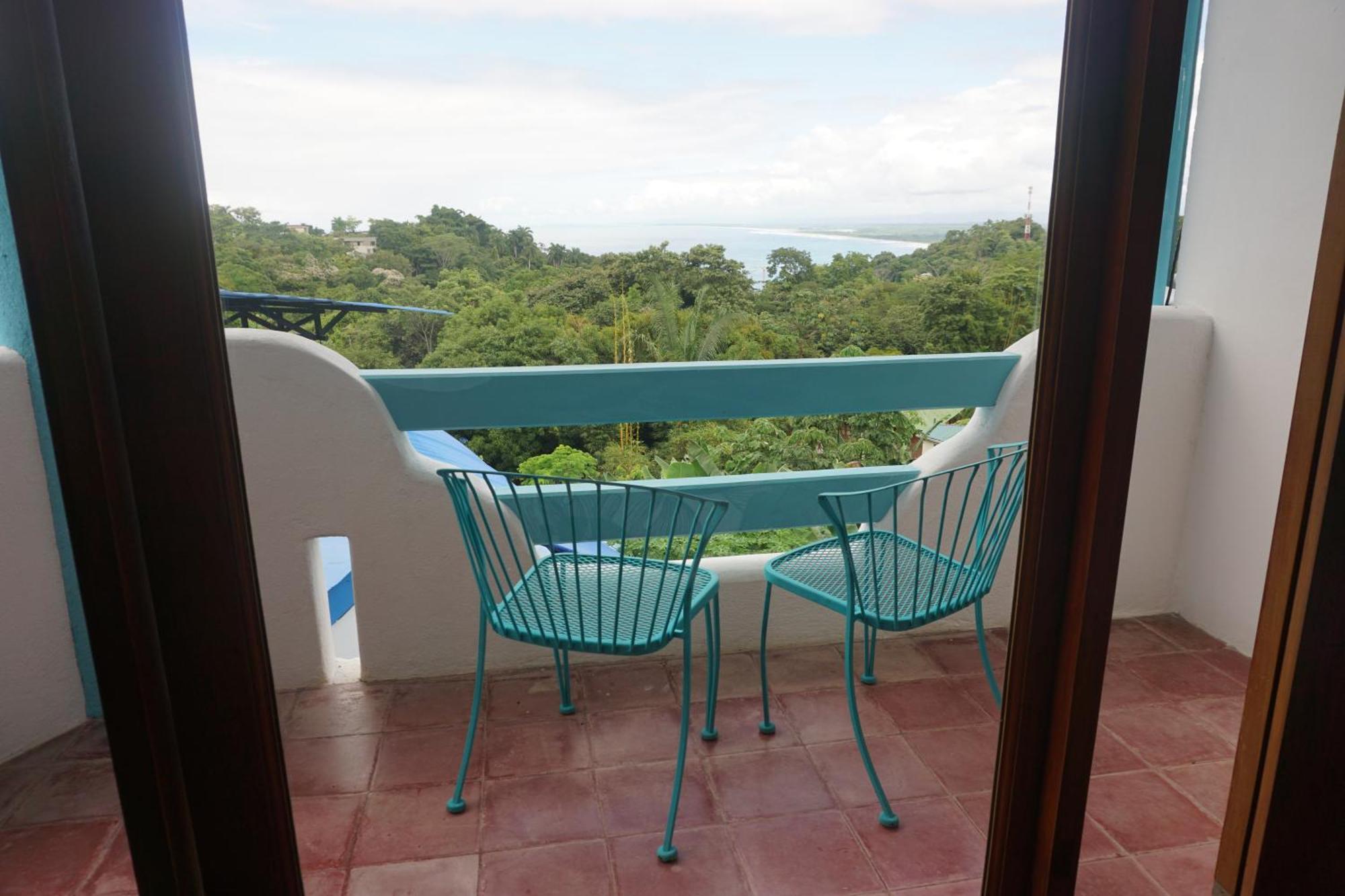 Hotel Planeta Sano Manuel Antonio Kültér fotó