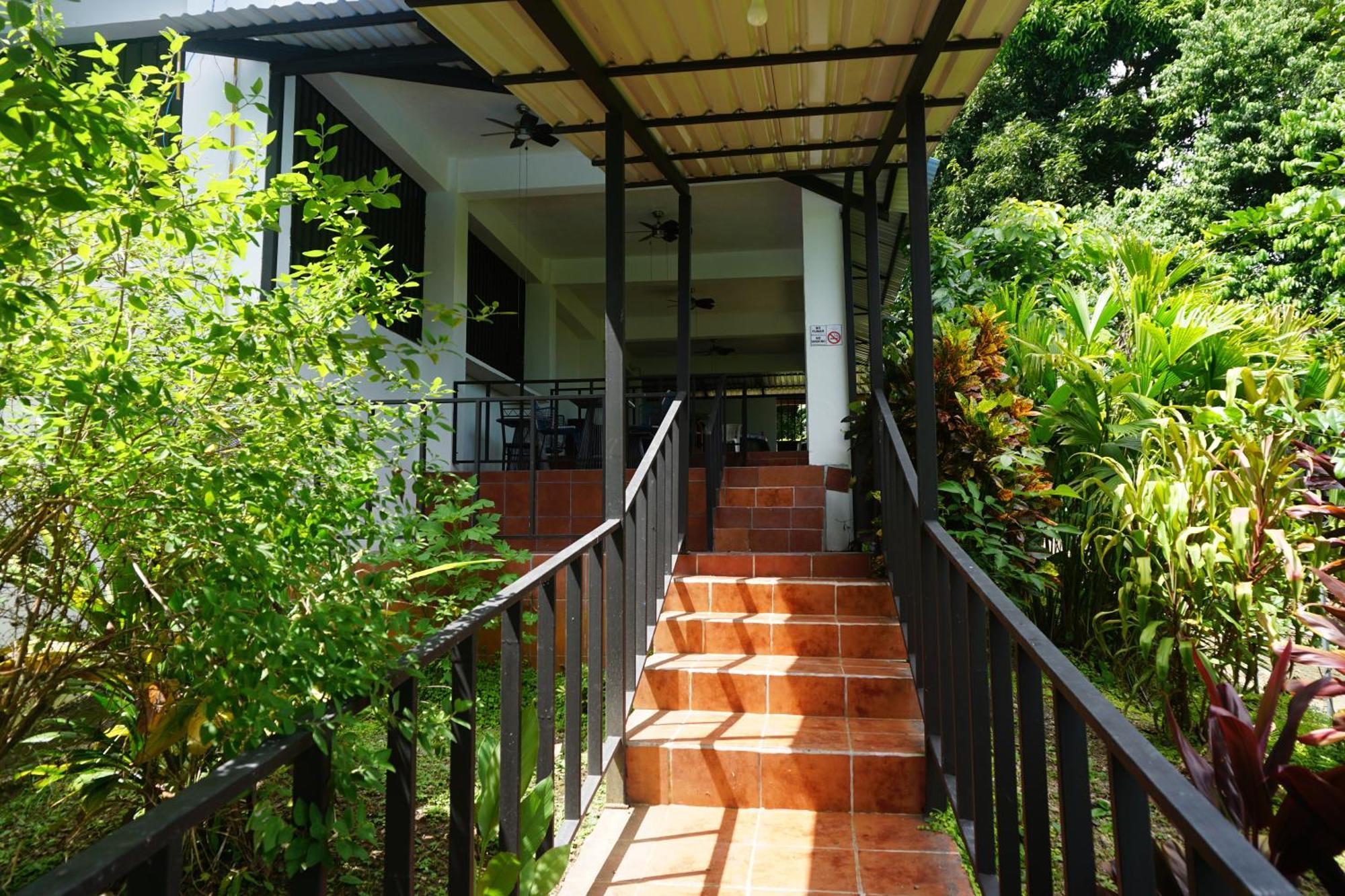 Hotel Planeta Sano Manuel Antonio Kültér fotó