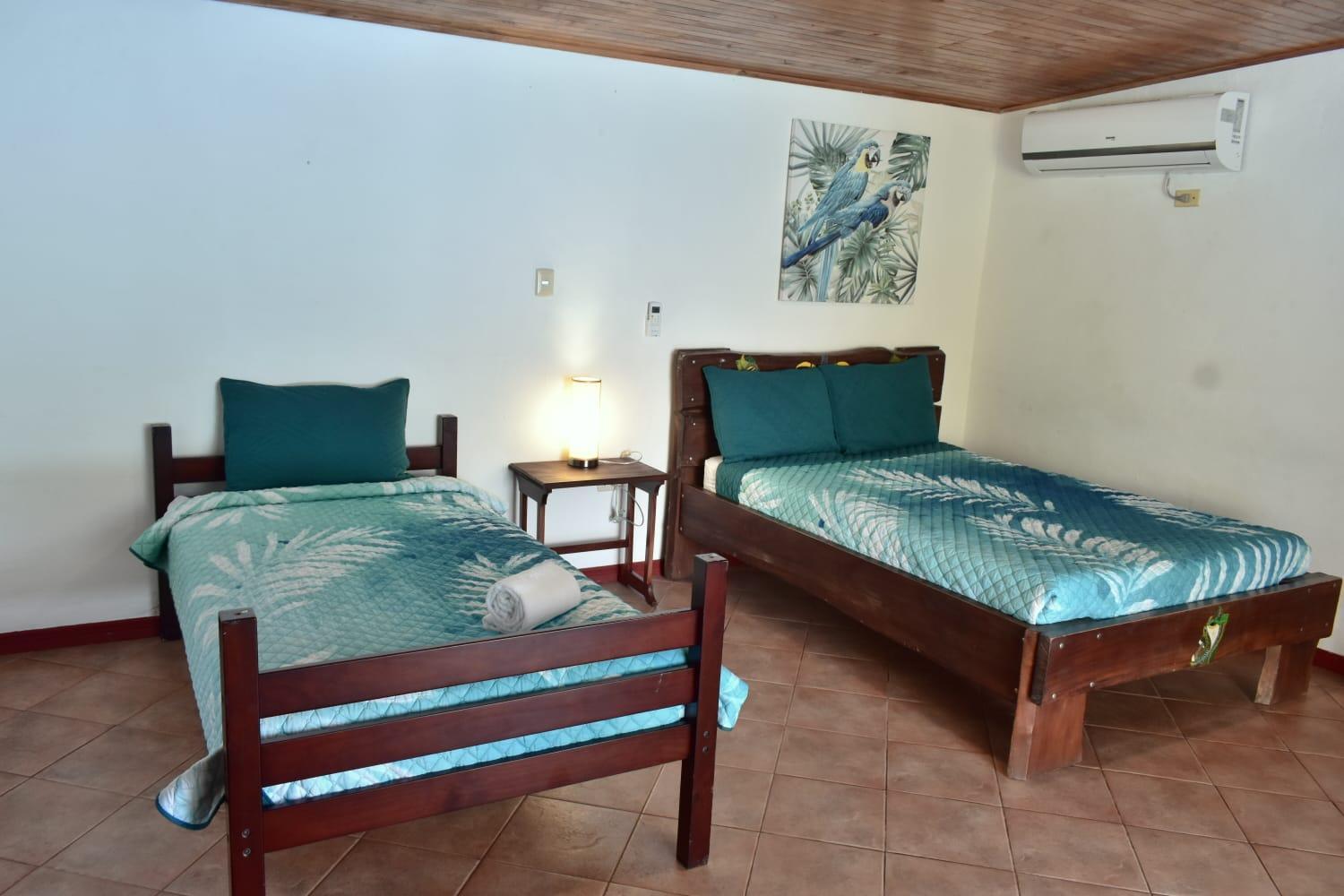 Hotel Planeta Sano Manuel Antonio Kültér fotó